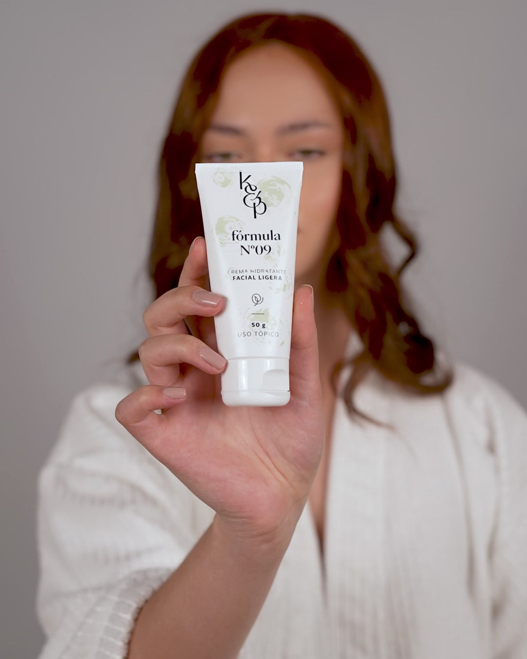CREMA HIDRATANTE FACIAL LIGERA